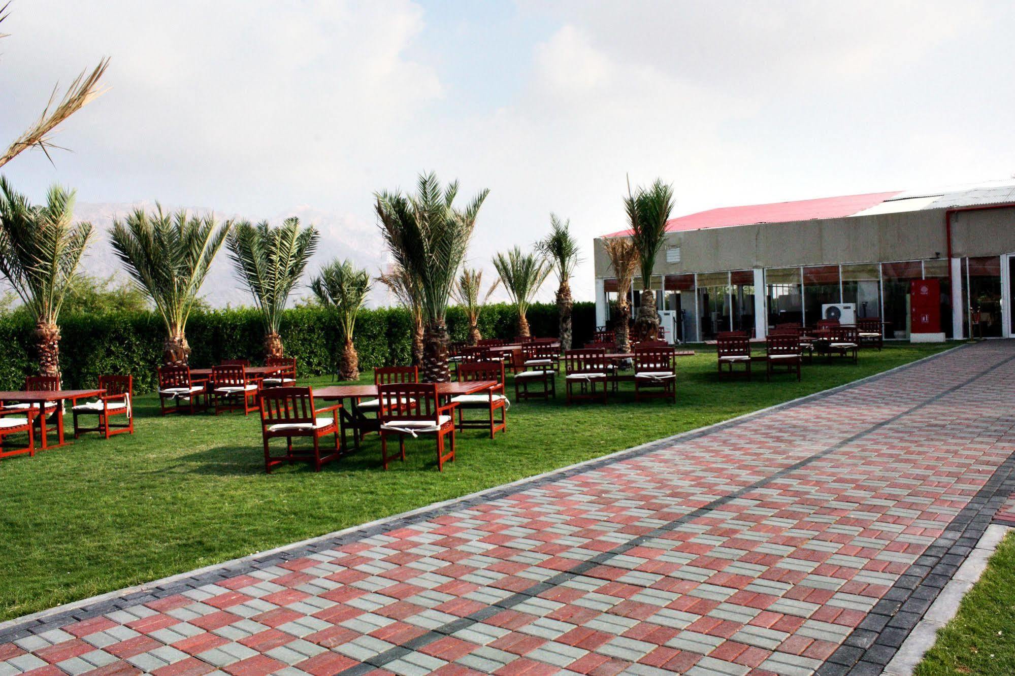 One To One Hotel & Resort Ain Al Faida Al Ain Esterno foto